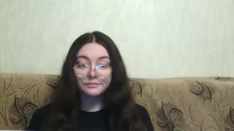 missis mona online show from April 19, 2:22 am