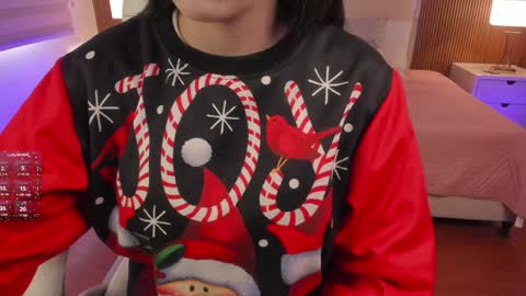 Bella Castillo online show from December 5, 11:38 am