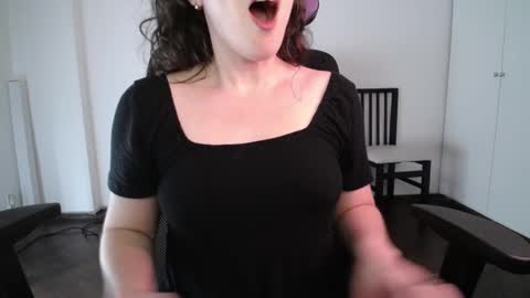 Ivana online show from March 7, 9:27 pm