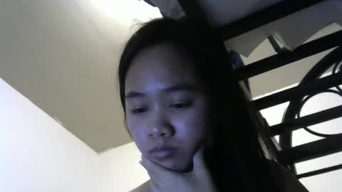 Jona online show from December 8, 7:43 pm