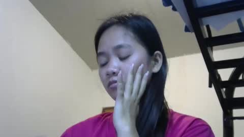 Jona online show from December 9, 4:47 pm