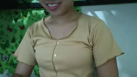 Snapshot of missjona08 chatting on April 7, 5:13 pm Jona online show from April 7, 5:13 pm
