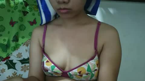 Snapshot of missjona08 chatting on May 21, 6:09 am Jona online show from May 21, 6:09 am