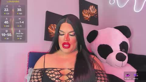 kassandra lazcano online show from September 30, 1:43 am