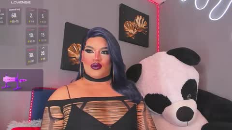 kassandra lazcano online show from December 23, 1:36 am