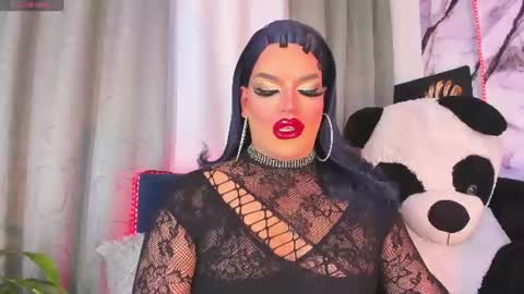 kassandra lazcano online show from July 11, 12:46 am