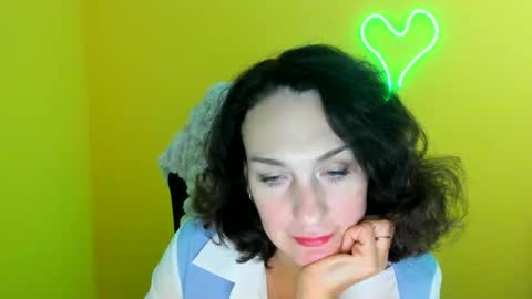 Christina online show from November 3, 12:17 pm