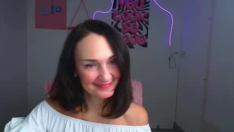 Snapshot of misskristyyy chatting on March 2, 12:12 pm Christina online show from March 2, 12:12 pm