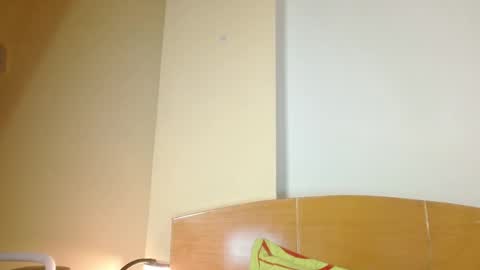 eva   online show from October 17, 1:46 pm