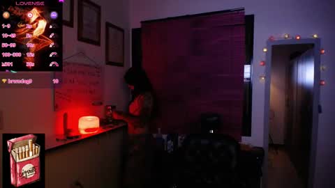 LanaLul  online show from December 4, 5:39 am