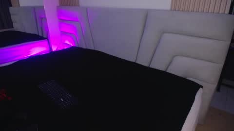 Miss Loise online show from October 27, 3:43 am