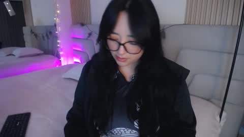 Miss Loise online show from December 20, 4:52 am