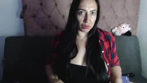 Snapshot of misslucyy1 chatting on July 15, 9:31 pm luccy online show from July 15, 9:31 pm