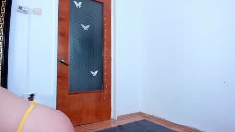 Snapshot of misslullu chatting on February 6, 2:31 pm Lullu online show from February 6, 2:31 pm