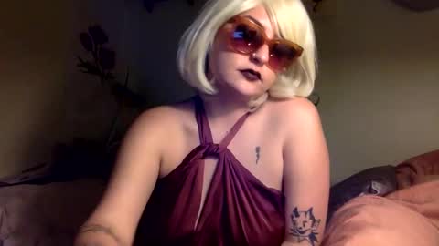 Snapshot of missmaritza chatting on March 3, 7:32 am Miss Maritza online show from March 3, 7:32 am