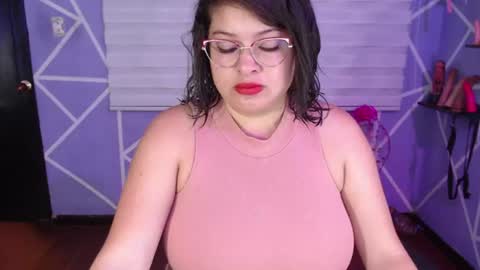 Miia online show from June 25, 2:21 pm