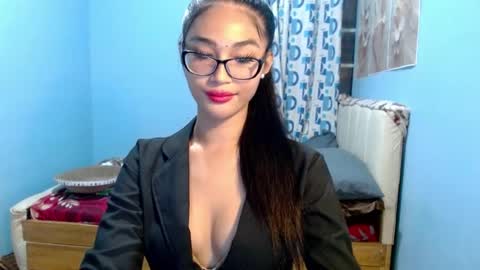 Snapshot of missminervaa chatting on July 1, 1:45 pm missminervaa online show from July 1, 1:45 pm