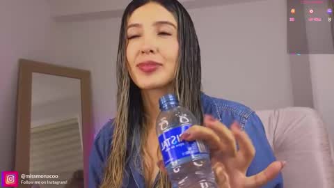 Emma Rivera online show from November 16, 10:15 pm