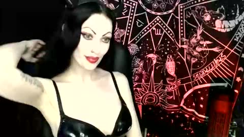 MissMoonDoll online show from February 23, 5:38 am