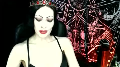 MissMoonDoll online show from May 20, 4:51 am