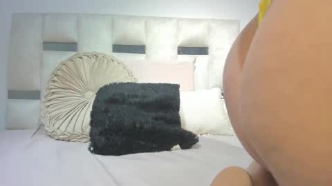 Snapshot of missnatasha05 chatting on September 10, 1:05 am missnatasha05 online show from September 10, 1:05 am