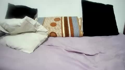 missperfectbody online show from October 27, 12:20 pm