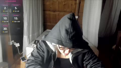 sarah online show from December 30, 1:15 am