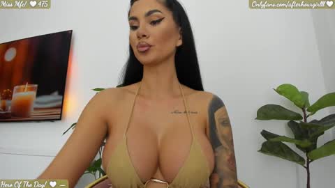 Renata online show from September 30, 7:41 pm
