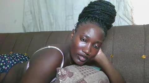 pretty gal online show from October 23, 6:17 pm