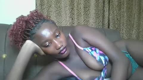 Snapshot of missprettygal chatting on March 2, 6:37 pm pretty gal online show from March 2, 6:37 pm