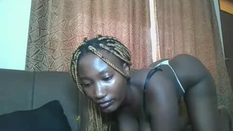 Snapshot of missprettygal chatting on March 21, 1:16 pm pretty gal online show from March 21, 1:16 pm