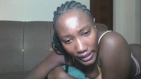 Snapshot of missprettygal chatting on April 8, 6:46 am pretty gal online show from April 8, 6:46 am