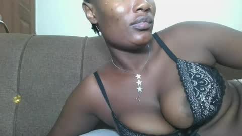 pretty gal online show from June 23, 10:19 pm