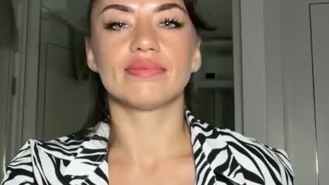 missroriann online show from May 31, 4:58 pm