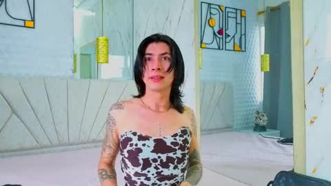 missscarlett__ online show from June 2, 6:43 pm