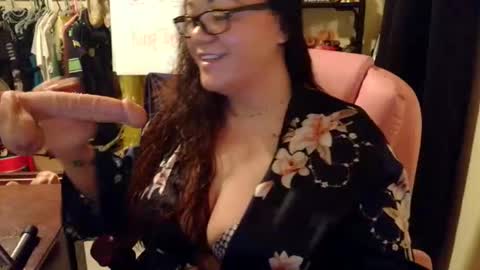 Misssuckalot 3 online show from November 25, 11:21 am