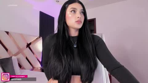 Fernanda Davila online show from February 17, 10:27 pm