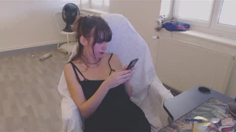 missthon online show from December 6, 2:38 pm