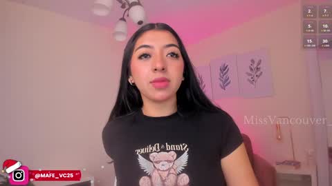 Snapshot of missvancouver_ chatting on December 12, 11:47 pm Mafe Jimenez online show from December 12, 11:47 pm