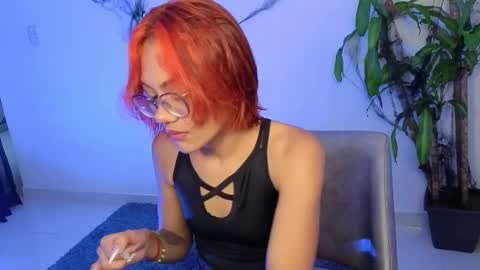 Snapshot of missvenuss chatting on October 25, 10:15 pm IG MISSVENUSS1 online show from October 25, 10:15 pm