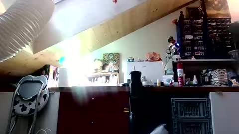 Miss Versatile online show from April 28, 5:23 am