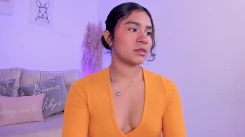 Snapshot of missy_lowe chatting on September 25, 7:17 pm missy_lowe online show from September 25, 7:17 pm