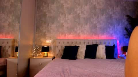 Snapshot of missyrai chatting on November 28, 9:56 am Raisa online show from November 28, 9:56 am