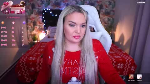 Snapshot of missyymarty chatting on December 22, 11:29 am missyymarty online show from December 22, 11:29 am