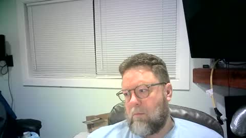 Mr. Happy online show from March 11, 3:37 am