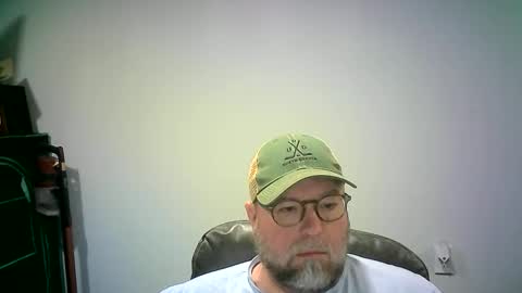 Mr. Happy online show from September 22, 5:09 am