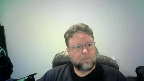 Mr. Happy online show from October 30, 5:20 am