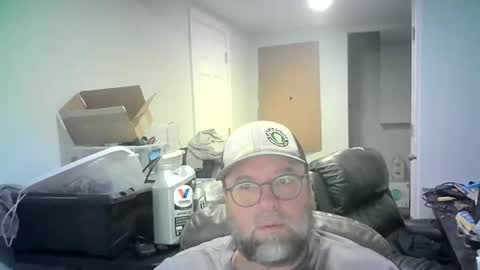 Mr. Happy online show from March 24, 4:50 am