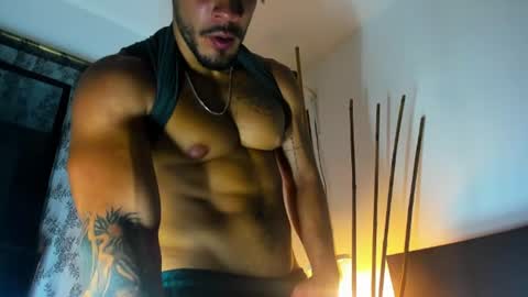Snapshot of mister_latino27 chatting on July 23, 5:27 am Mster online show from July 23, 5:27 am