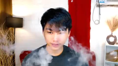 Snapshot of mister_officer chatting on December 4, 2:04 pm SAINT SACHI will make your day online show from December 4, 2:04 pm